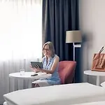Mercure Schwabing 酒店 3*