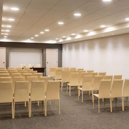 Hotel Mercure Schwabing 3*