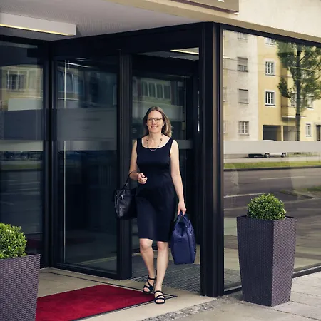 Mercure Schwabing 3*