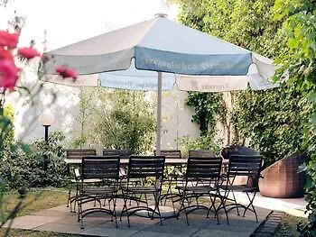 Mercure Schwabing ホテル 3*