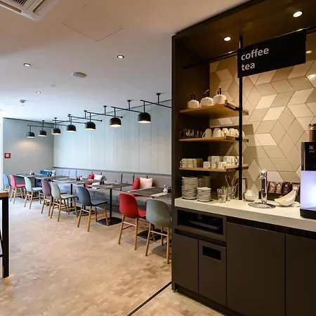 Mercure München-schwabing 3*