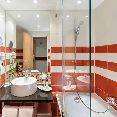 Mercure Schwabing מלון