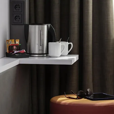 Hotel Mercure München-schwabing 3*