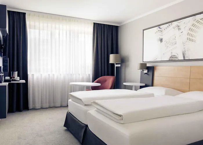 Отель Mercure Schwabing Мюнхен