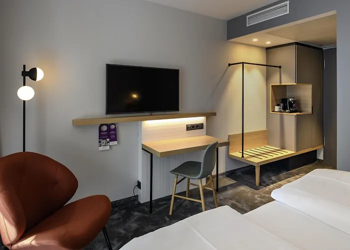 Отель Mercure Schwabing Мюнхен